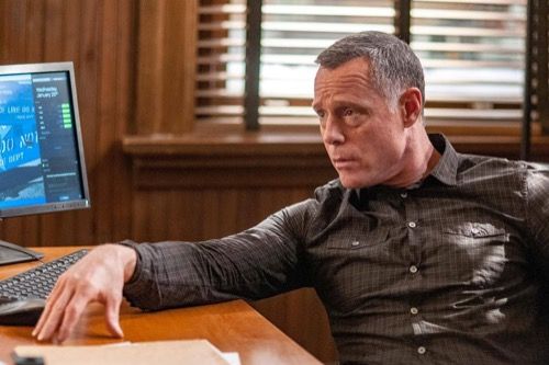 Резюме полиции Чикаго 22.03.17: сезон 4, серия 17