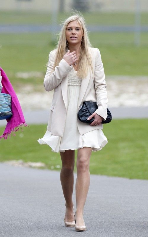 El príncipe Harry sale con Chelsy Davy: la familia real se siente aliviada por la ruptura de Jenna Coleman