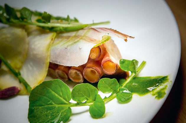 ร้านอาหารลียงคาเฟ่ซิลลอน