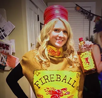 आग का गोला औरत