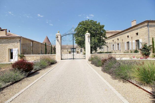 Castillo restaurado en Entre-deux-Mers