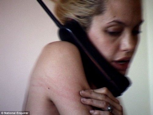 Angelina Jolie Drug Video udgivet - Se Angie strung out, beskidt og tosset