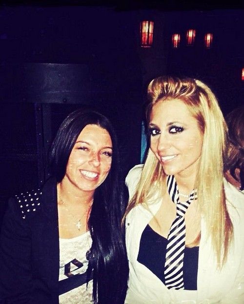 ビッグブラザー17ヴァネッサルッソとガールフレンドメリッサオウエレットが結婚することに従事