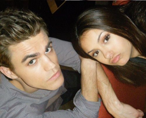 ¿Nina Dobrev está saliendo con el coprotagonista de 'The Vampire Diaries' Paul Wesley?
