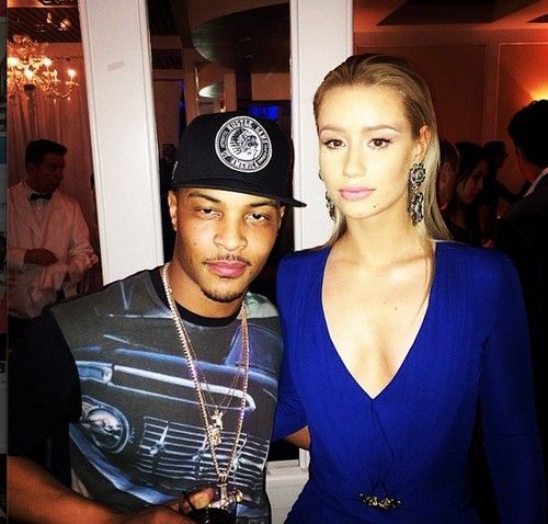 Floyd Mayweather와 Tiny Hook-Up은 T.I. 난투(동영상)