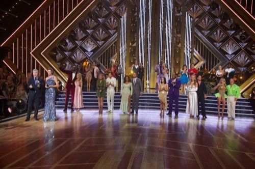 স্টার্স রিক্যাপের সাথে নাচ 09/23/19: সিজন 28 পর্ব 2 প্রথম নির্মূল