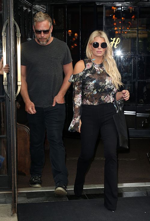 Jessica Simpsons mand Eric Johnson Arbejdsløs og doven: Par til skilsmisse, hvis Eric ikke tager affære, fikser Loveless ægteskab?