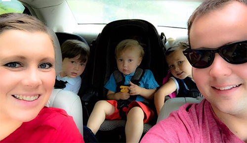 Anna Duggar, Josh Duggar Skilsmisse et år efter hans flere skandaler: Kan ikke lade som om hun er lykkelig længere?