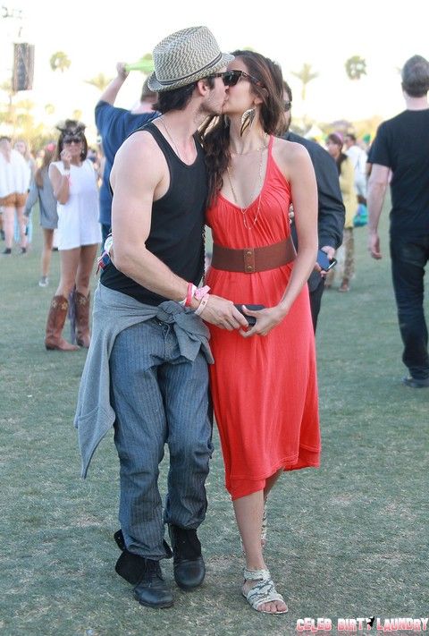 Ian Somerhalder in Nina Dobrev delita podrobnosti o svojem spolnem življenju in romantični zgodovini