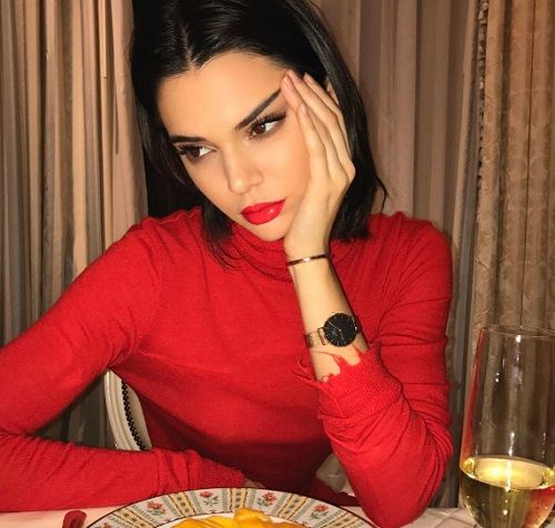 Эсти Лаудер бросила Кендалл Дженнер: бренд Кардашьян в беде