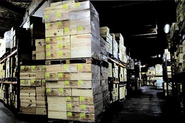 אחסון יין בריטניה