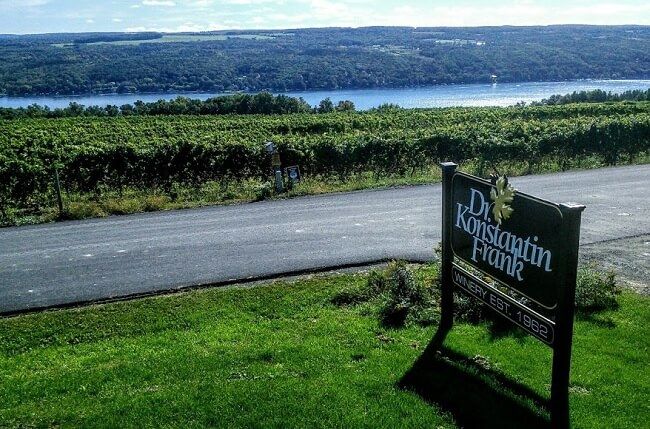 پیر کو جیفورڈ: انگلیوں کی جھیلوں کی کھوج لگانا...