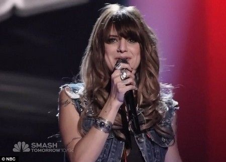 Juliet Simms The Voice 'It's A Man's World' 퍼포먼스 비디오 2012년 4월 30일