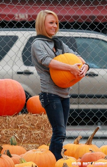 टीन मॉम मैकी बुकआउट ने काइल किंग को बिना बताए डंप कर दिया