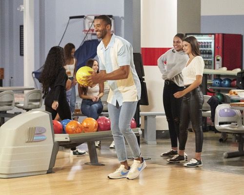 Bakalár Matt James Rekapitulácia 08/02/21: Sezóna 25 Epizóda 6