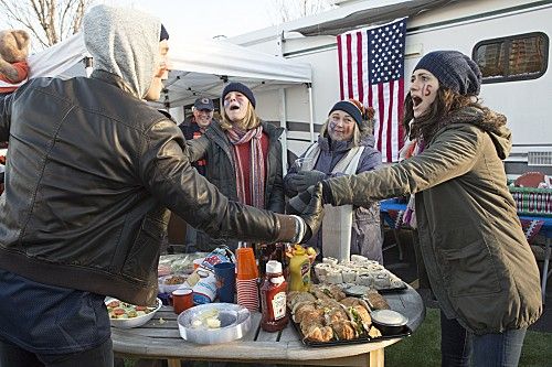 Nekaunīgs RECAP 12.1.2012.: Sezona 4, pirmizrāde Vienkārši prieki
