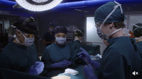 Povzetek dobrega zdravnika 20.11.17: 1. sezona, 8. epizoda Apple