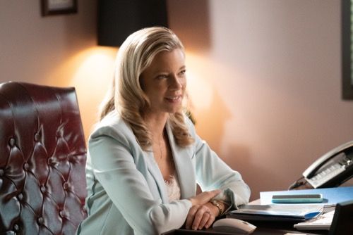 سٹارگرل ریکاپ 08/17/21: سیزن 2 قسط 2 سمر سکول: باب دو۔