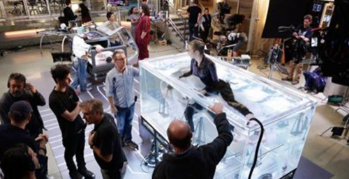 Resumen de Stitchers Finale - Kirsten Lost in a Stitch: Temporada 2 Episodio 10 Todo incluido