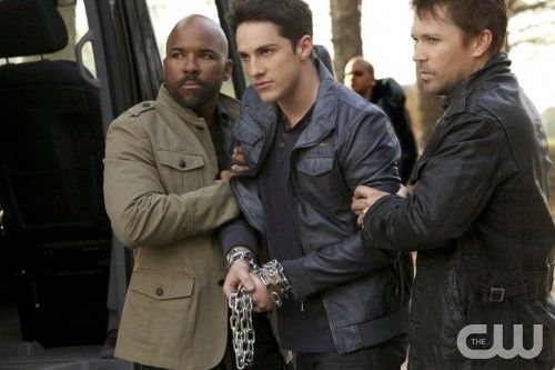 뱀파이어 다이어리 피날레 라이브 요약: 시즌 5 홈