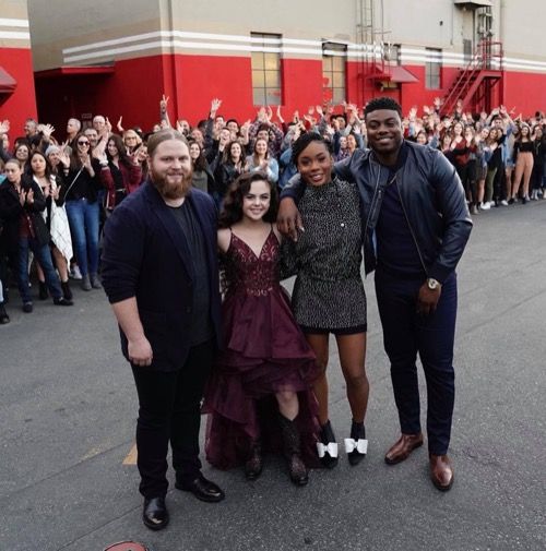 Povzetek zaključka glasu 18.12.18: 15. sezona, epizoda 26, izbran zmagovalec