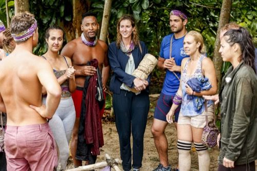 Survivor Recap 10/03/18: Musim 37 Episod 2 Ayam Telah Menerbangkan Keranda