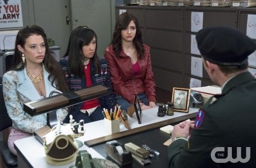 Дневници Кери РЕЦАП 1/10/14: Сезона 2 Епизода 10 Очекивања датума