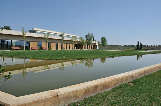 కావా వైన్ తయారీ కేంద్రాలు, విలార్నౌ