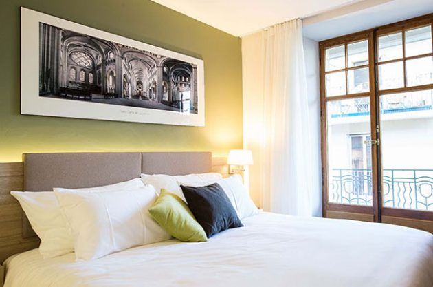 Hotel di Tasik Geneva, Hotel Voyageurs