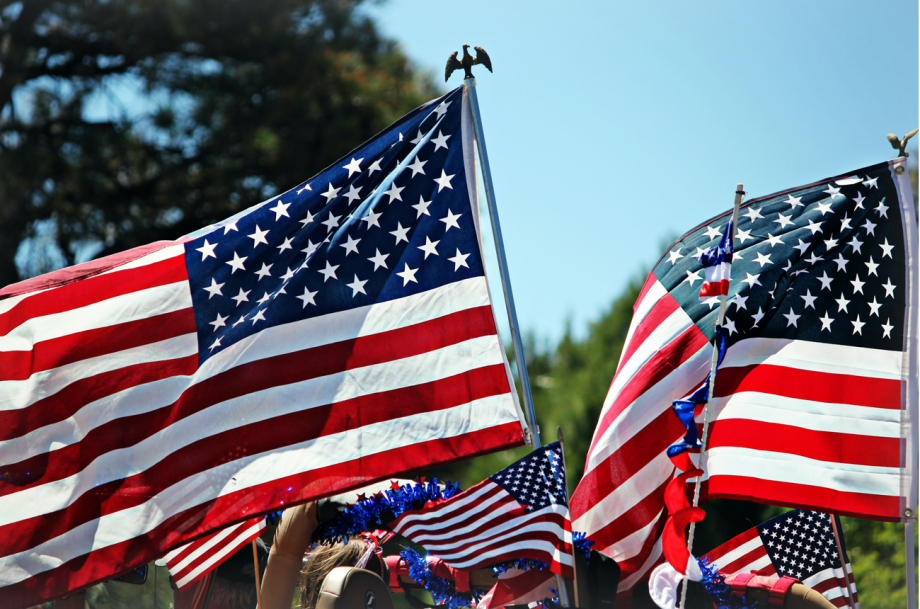 Anggur keempat Julai: di luar California...