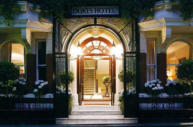 Bares de hoteles de Londres, Dukes Hotel