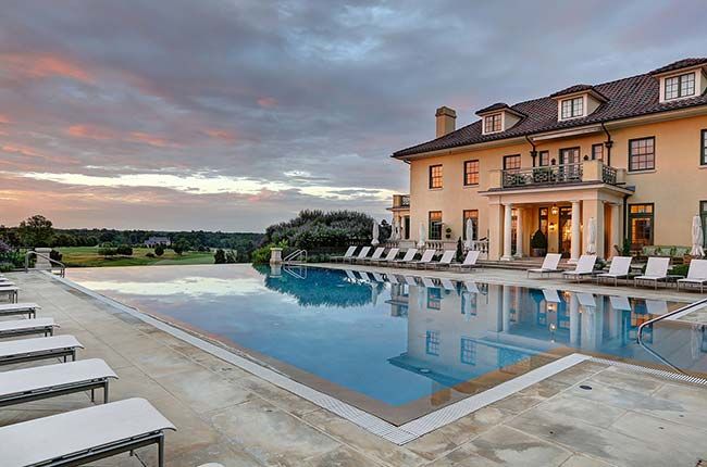 Weitere Reiseideen  r  n [Sammlung] ',' url ':' https:  /  / www.decanter.com  / Weinreise  / Luxusreise-amerikanische-Weintour-Ideen-367182  / ',' thumbnailUrl ':' https:  /  / keyassets.tim...